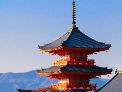 Japonia si Culorile Toamnei Terra