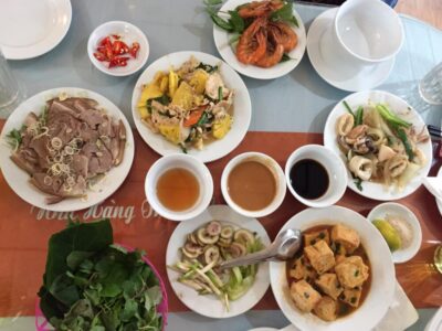 Prietenii, Vietnamul si Cambodgia